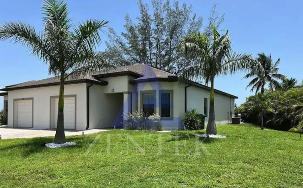 Beautiful Cape Coral Duplex