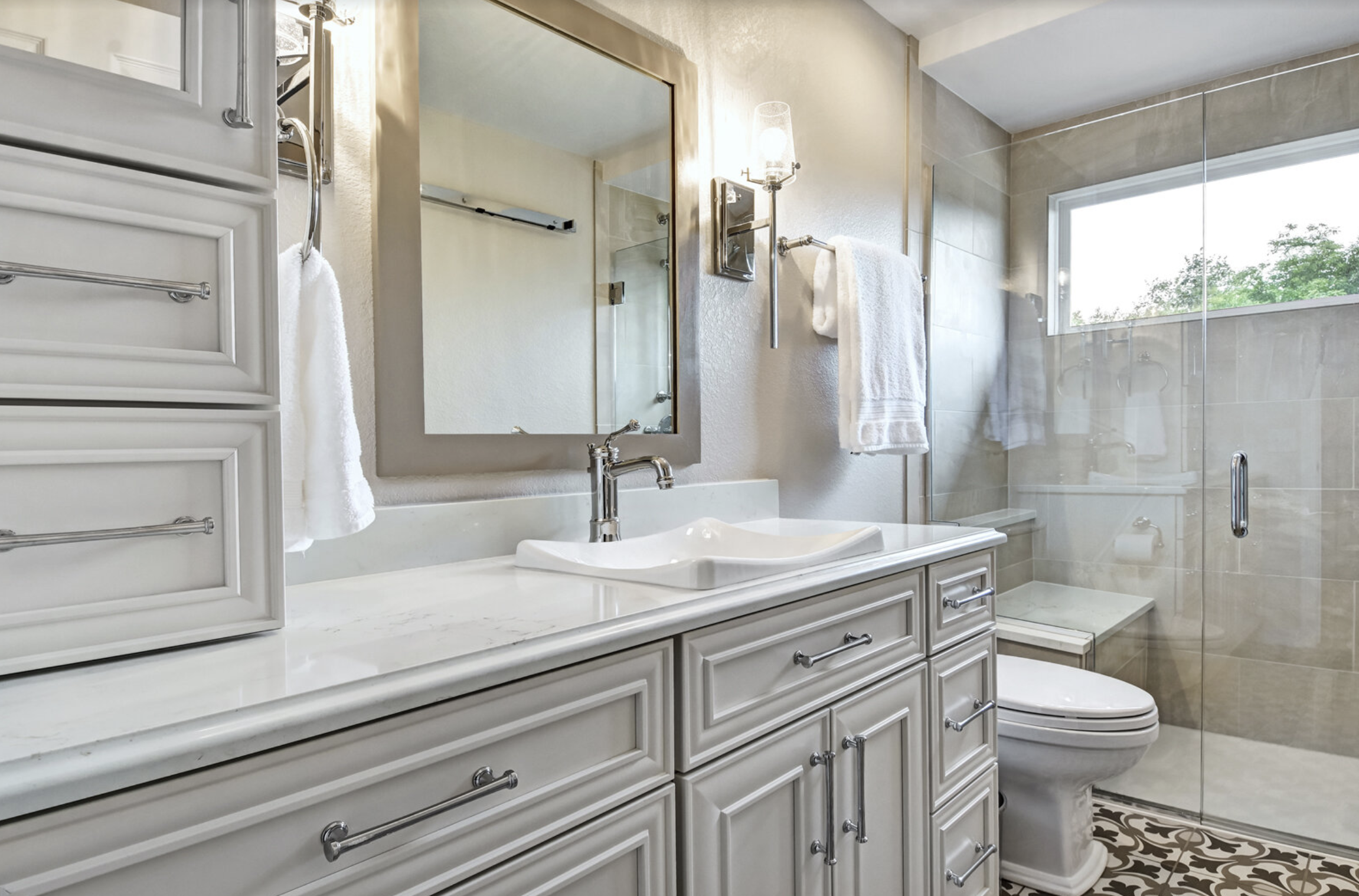 Modern Bathroom